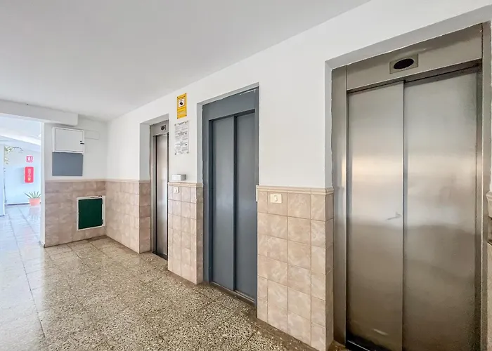 Vintage Flat - Terrace & Pool