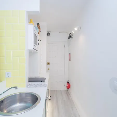 Vintage Flat - Terrace & Pool Holiday home *
