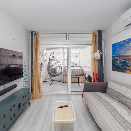 Vintage Flat - Terrace & Pool Holiday home