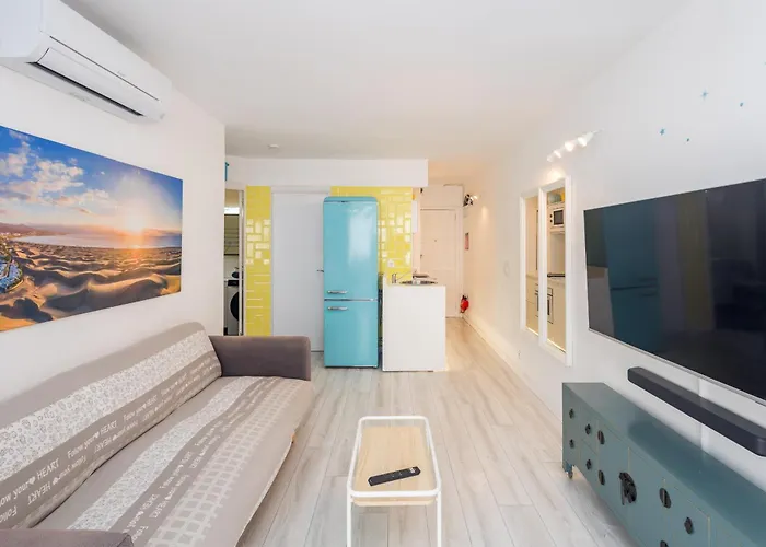 Vintage Flat - Terrace & Pool *