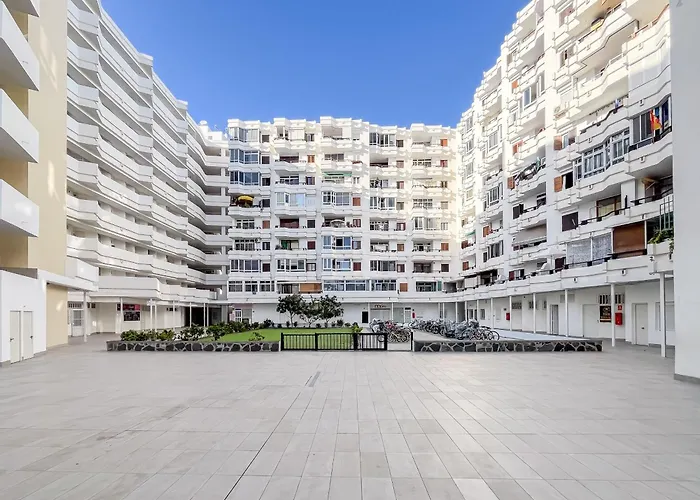 Vintage Flat - Terrace & Pool * Πλάγια ντελ Ινγκλές