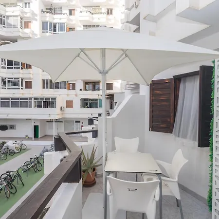 Vintage Flat - Terrace & Pool
